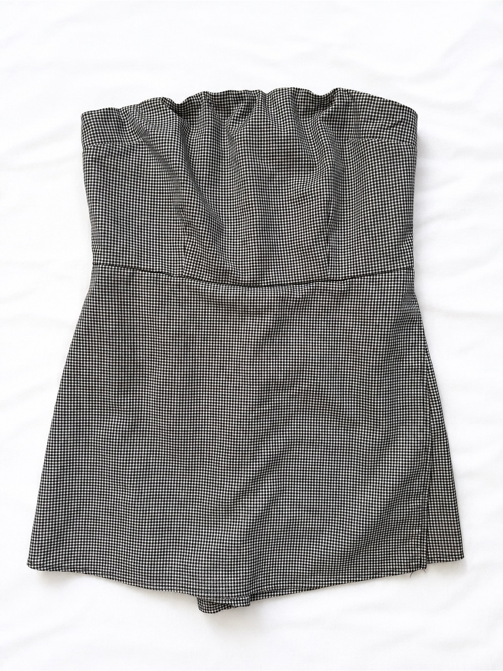 Urban Outfitters Black & White Houndstooth Strapless Romper Large